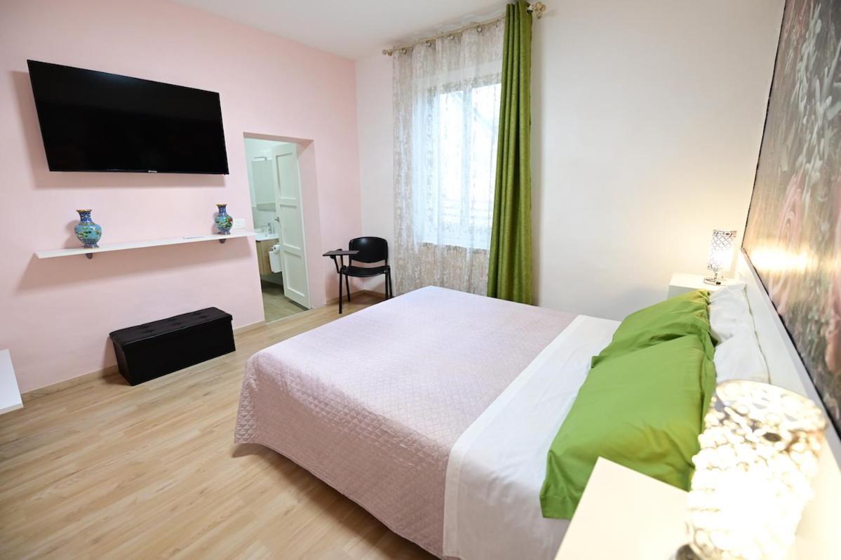 La Casa Di Odessa Bed and Breakfast Arcevia Exteriör bild